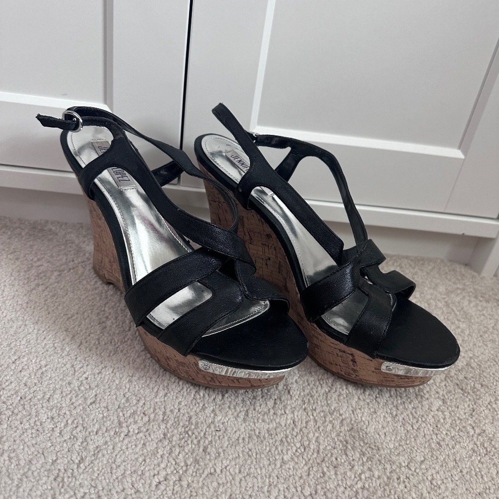 Jennifer Lopez Wedges Size 10M (#097)